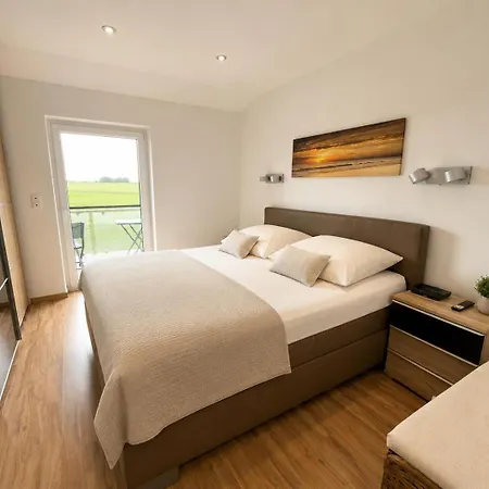 Holiday home Sturmmoewe *